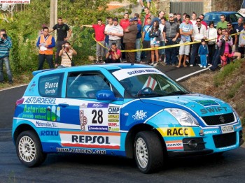 Blanco vende suzuki swift de la copa 2011
