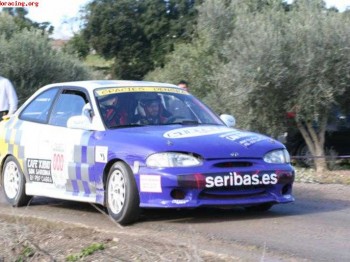 Se vende hyundai accent de la copa