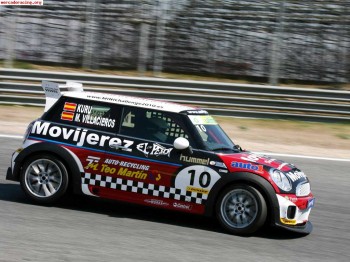 Se vende mini challenge