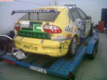 Seat leon circuito o montaña