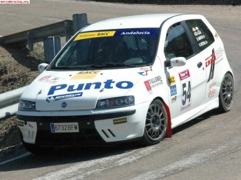 Fiat punto hgt vencedor volante racc andalucia 