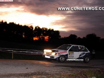 Se vende fiesta rs 2000