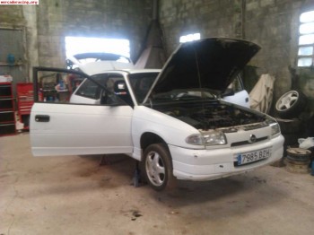 Proyecto sin terminar opel astra( documentado) baratisimo