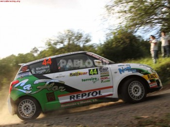 Suzuki swift trofeo con vuelco 