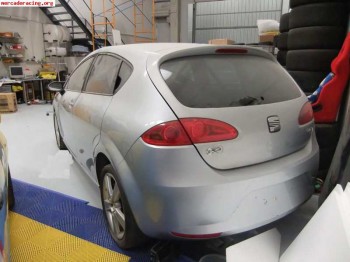 Seat leon ii 2.0 tdi 140 cv con barras