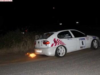 Vendo seat leon cupra r tope gr,n. acepto cambios.