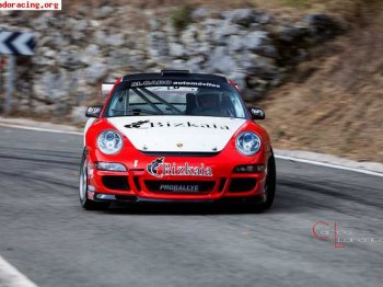 Porsche 911 gt3 campeon de españa de montaña 2012