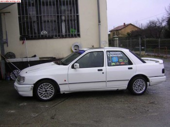 Se vende sierra cosworth 4x4 muy bueno