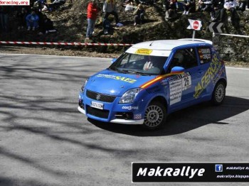Se vende suzuki swift del trofeo. 8.500€