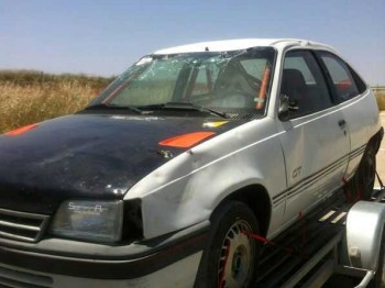 Vendo o cambio dos opel kadetts e