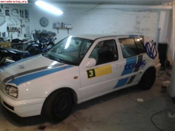 Golf gti 2.0 2500 €