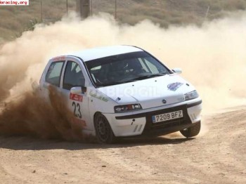 Monarri vende fiat punto gra