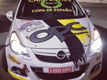 Se vende opel corsa opc  super serie equipo red opel españa