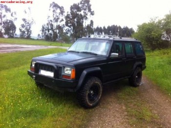 Jeep cherokee 4.0 hp gasolina cambio manual
