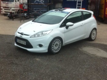 Ford fiesta r2 2010