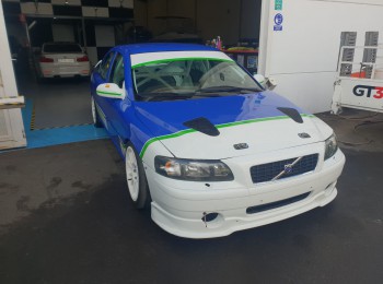 Se vende volvo oficial o cambio