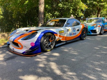 Ginetta g50 gt4 evo full specs fast hill climb