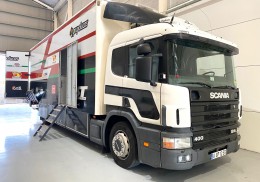 Camión carreras taller vivienda