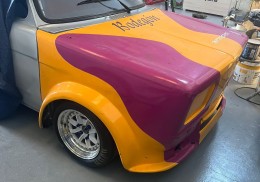 Simca 1000 montaña en restauración 