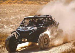 Can-am maverick r 2025 ssv-series