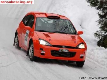 Ford focus wrc 2001