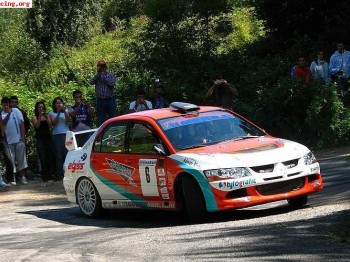Evo 8 gra se recoje coche