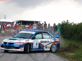 Se vende o alquila mitsubishi evo viii max gr a.