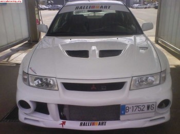 Busco radiador de agua mitsubishi lancer evo vi