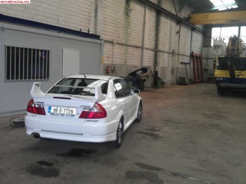 Se vende o cambio lancer evo v gsr calle 