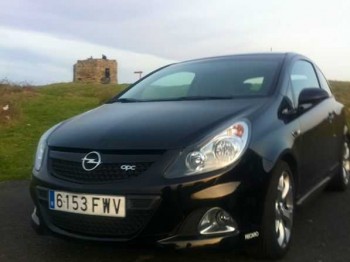 Se vende o se cambia opel corsa opc
