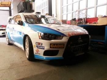 Se venden varias unidades de evo x