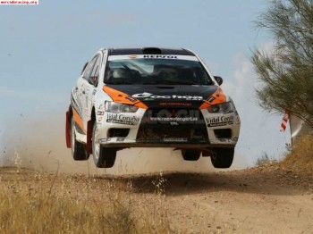 Mitsubishi evo x tierra