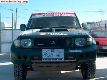 Mitsubishi montero evo (t1)