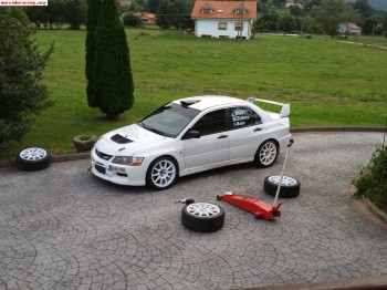 Se vende mitsubishi evo 9 con motor roto