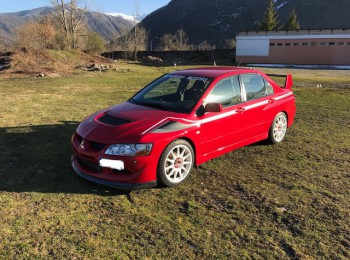 Vendo mitsubishi lancer evolution viii