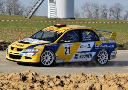 Mitsubishi evo 8 gra