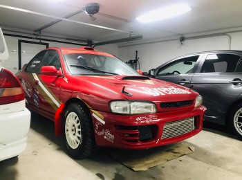 Subaru impreza gc8