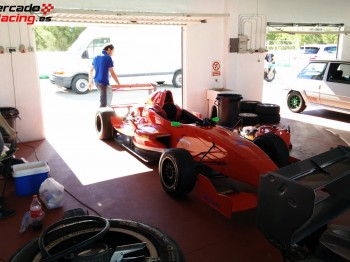 Formula renault 2.0 tattus
