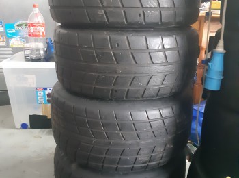 Neumáticos avon de agua