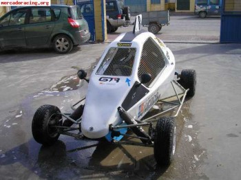 Se vende car cross xtreme