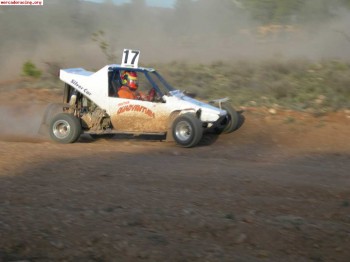 Se vende car cross silver car