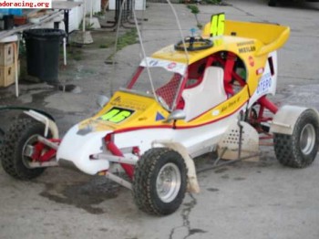 Se vende kart cross prm original. 