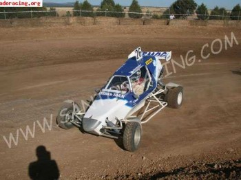 Se vende o se cambia car cros semog por todo terreno largo 