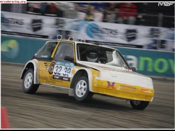 Vendo r5 proto o cambio