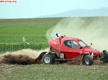 Vendo demon car con remolque