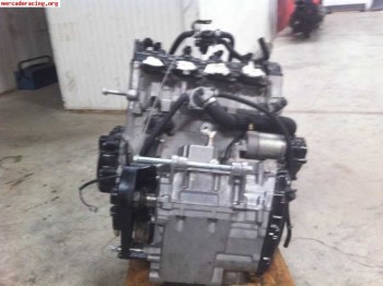 Motor suzuki gsxr 600, 900km