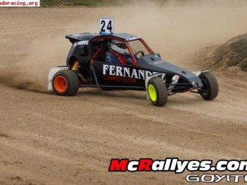 Silver car suzuki gsxr k7