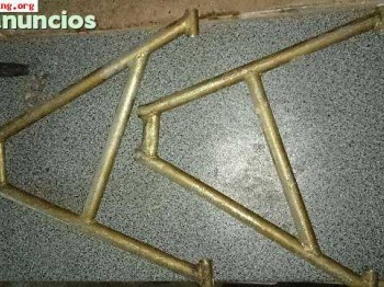 Se venden 1 juego de trapecios para semog  traseros 2008 nue