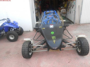 Se vende kartcros  semong  con motor suziki 2006