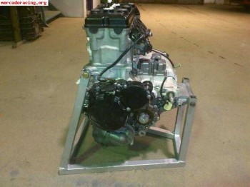 Motor suzuki gsxr 600 k6 k7  1300€